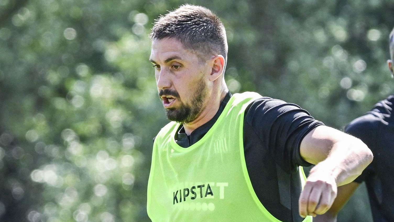 榮膺英格蘭 榮膺英格蘭