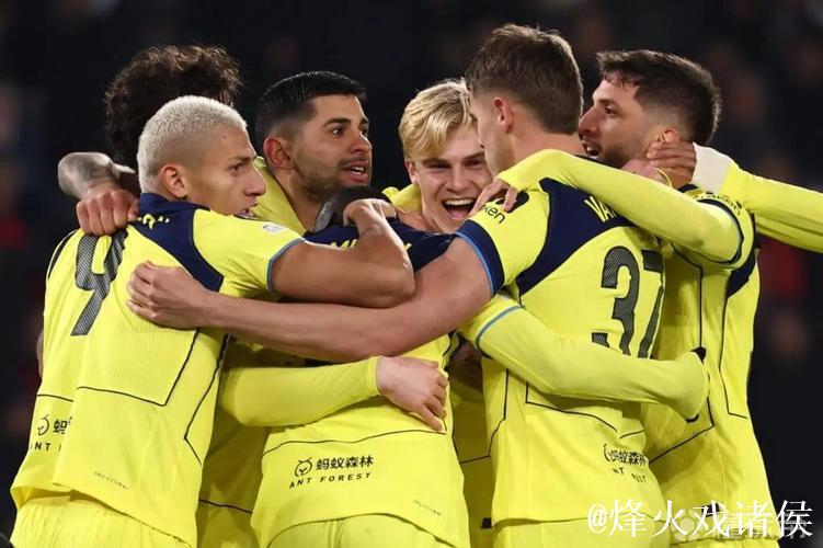 TA：尽管输掉了比赛，但热刺正在朝着正确方向前