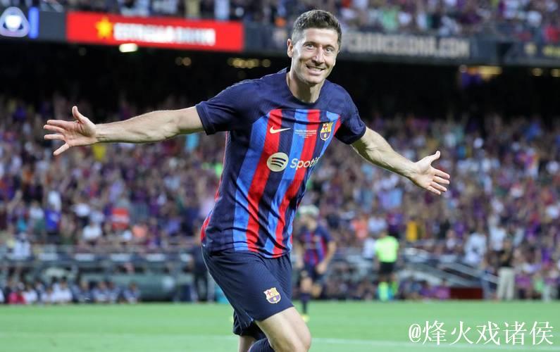 似曾相识?奥萨苏纳一战中,诺坎普看台高唱“哈维,请留下” 似曾相识?奥萨苏纳一战中,诺坎普看台高唱“哈维,请留下”