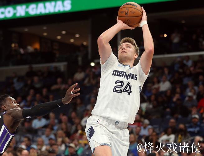 卡姆-斯潘塞近6战场均18.8分5.3助，真实命中率90.1%